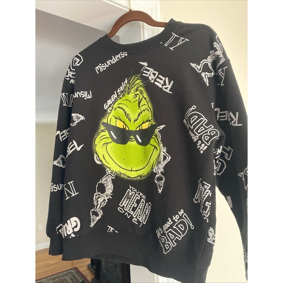 Grinch Sweatshirt M Black Long Sleeve 101 - Picture 1 of 6